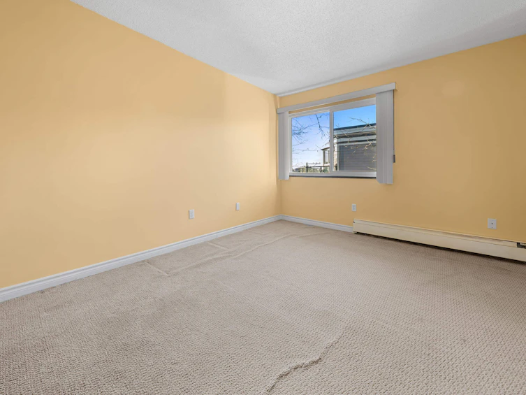 301-2250 Oxford Street, Vancouver, BC, V5L 1G1 - 17
