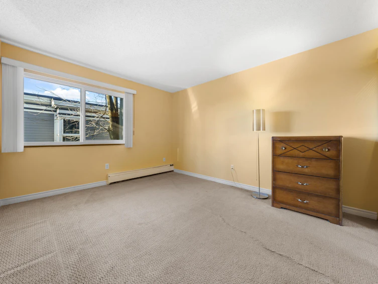 301-2250 Oxford Street, Vancouver, BC, V5L 1G1 - 18