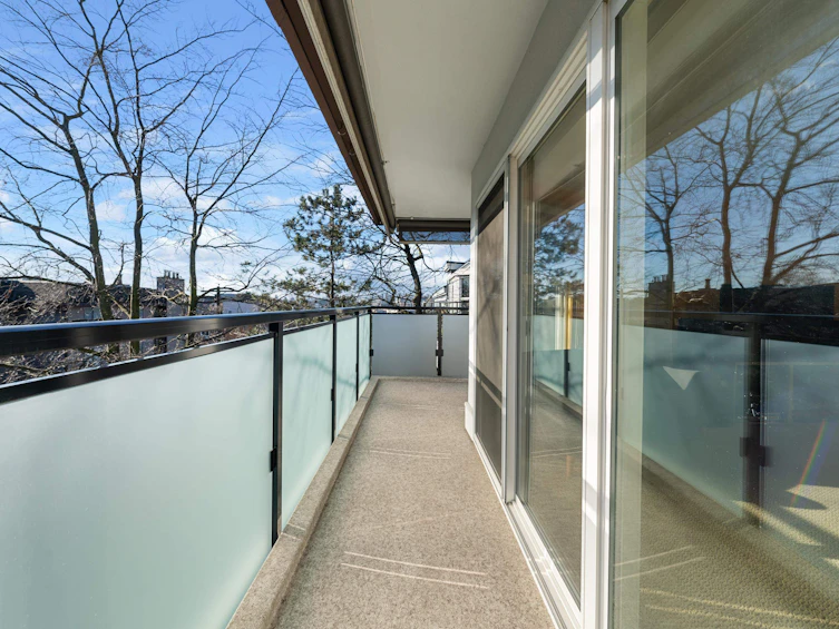 301-2250 Oxford Street, Vancouver, BC, V5L 1G1 - 25