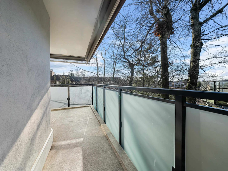301-2250 Oxford Street, Vancouver, BC, V5L 1G1 - 26