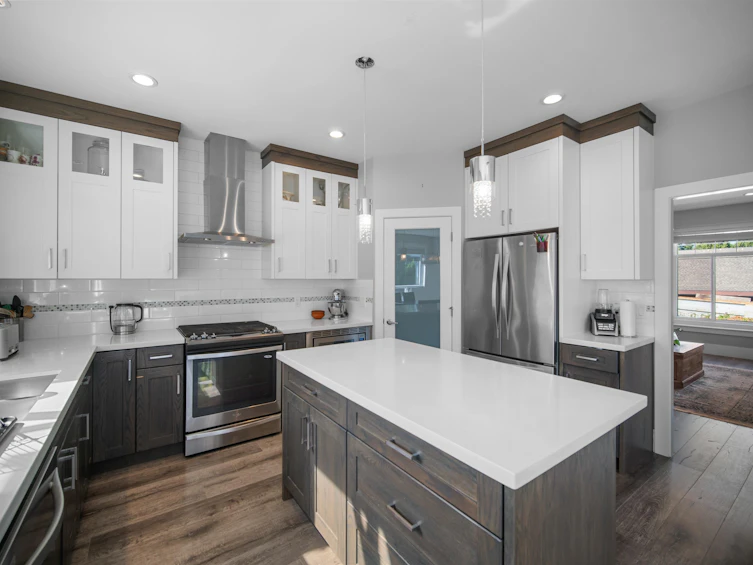 6038 145 Street, Surrey, BC, V3S 4R4 - 4