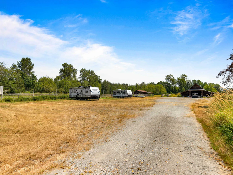 11748 240 Street, Maple Ridge, BC, V4R 1M8 - 8
