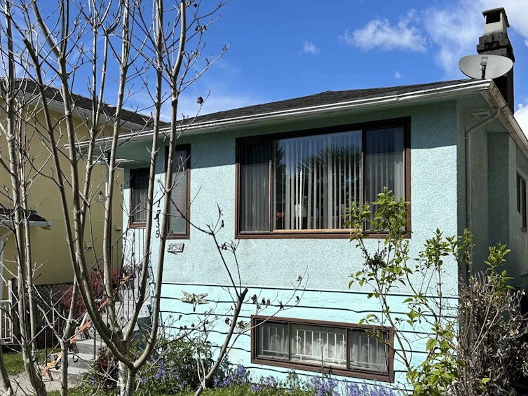 1735 E 35th Avenue, Vancouver, BC, V5P 1B5 - 5