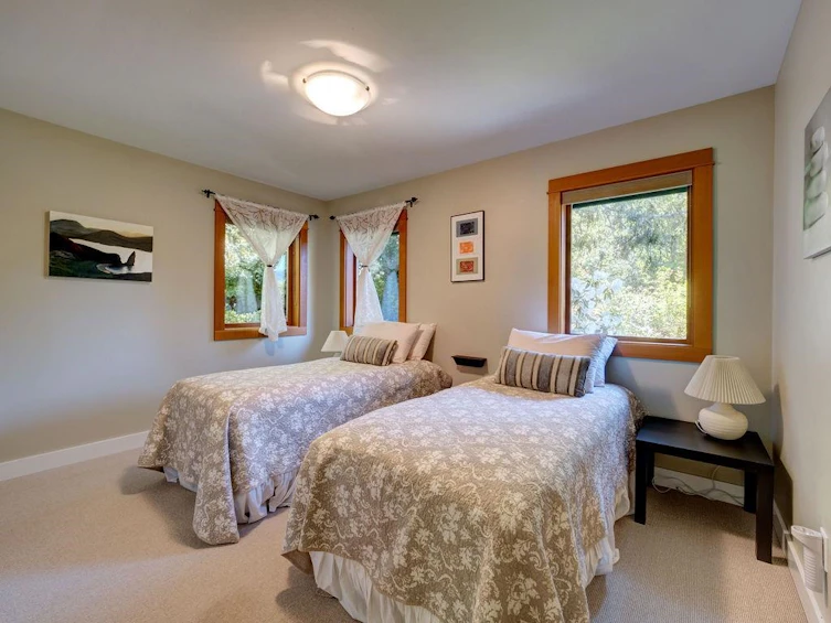 5950 Tillicum Bay Road, Sechelt, BC, V7Z 0C7 - 16