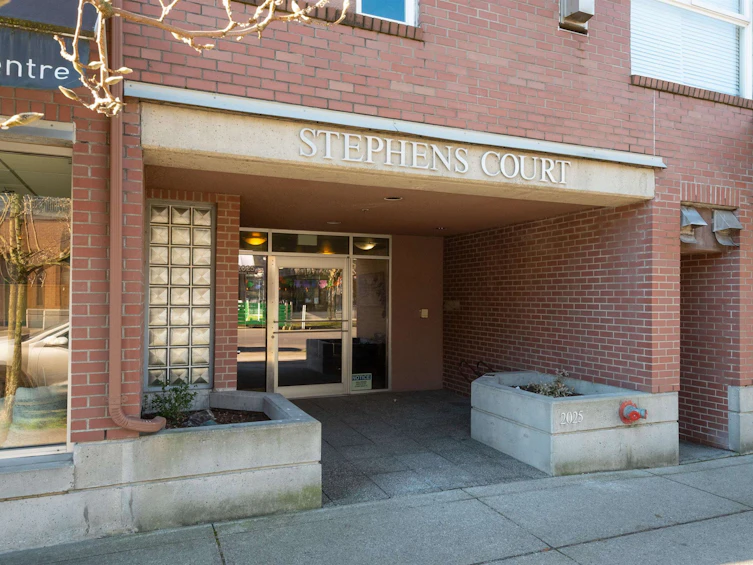 401-2025 Stephens Street, Vancouver, BC, V6K 3W2 - 3