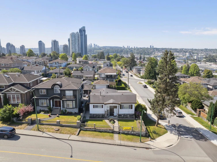 4004 Parker Street, Burnaby, BC, V5C 3B9 - 27