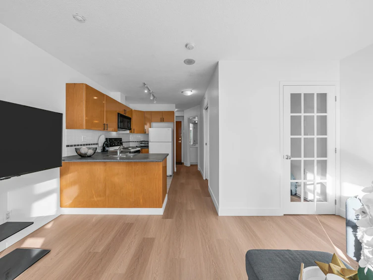 706-939 Homer Street, Vancouver, BC, V6B 2W6 - 7