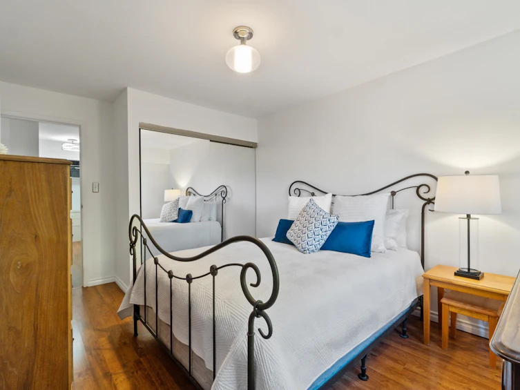 201-1825 W 8th Avenue, Vancouver, BC, V6J 1V9 - 18