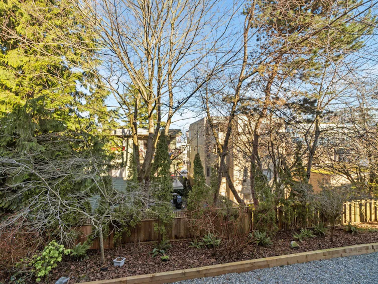 201-1825 W 8th Avenue, Vancouver, BC, V6J 1V9 - 23