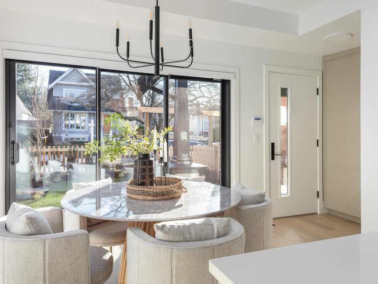 1075 E 22nd Avenue, Vancouver, BC, V5V 1W2 - 7