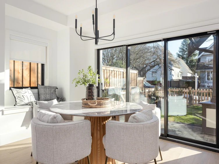 1075 E 22nd Avenue, Vancouver, BC, V5V 1W2 - 8
