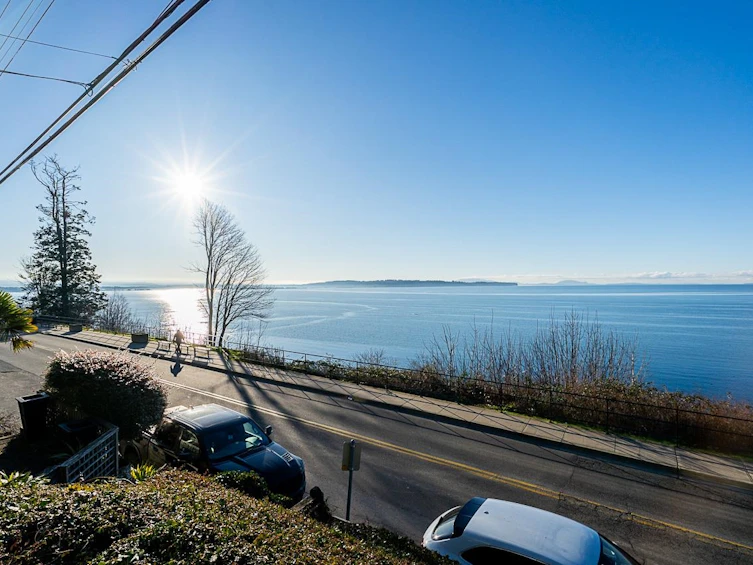 15233 Marine Drive, Surrey, BC, V4B 1C7 - 13