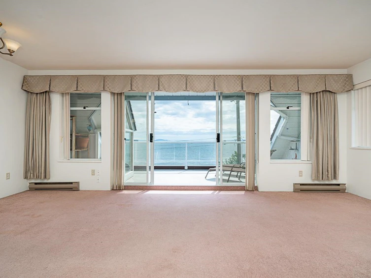 15233 Marine Drive, Surrey, BC, V4B 1C7 - 11
