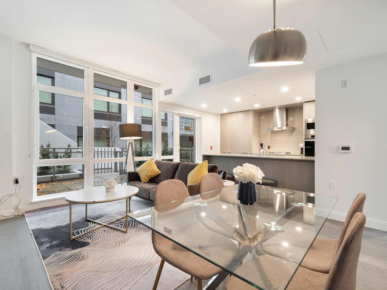 4926 Cambie Street, Vancouver, BC, V5Z 0K1 - 5