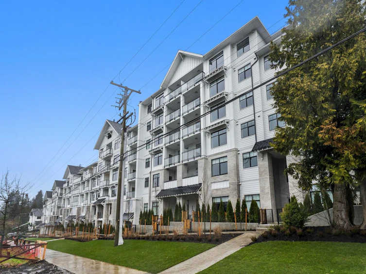308-3317 148 Street, Surrey, BC, V4P 0H9