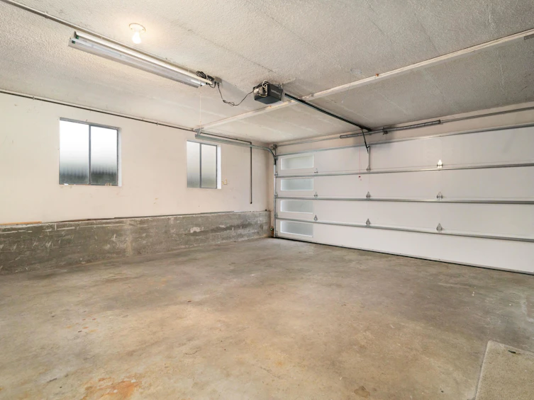 15110 Pheasant Drive, Surrey, BC, V3R 4X5 - 33