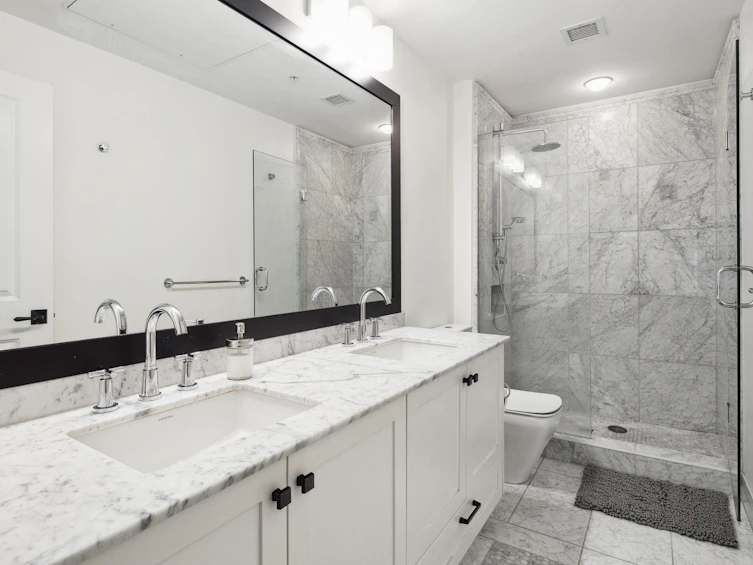 352 W 62nd Avenue, Vancouver, BC, V5X 2E3 - 18