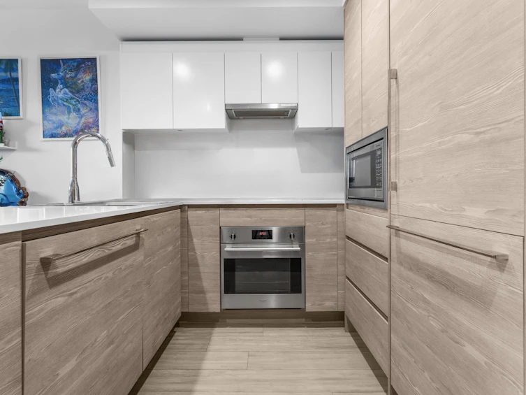 1105-13655 Fraser Highway, Surrey, BC, V3T 0P8 - 3