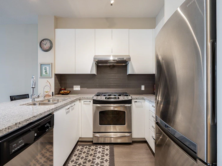 416-9399 Odlin Road, Richmond, BC, V6X 0J6 - 5