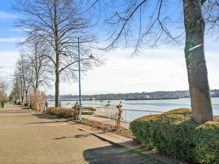 905-1185 Quayside Drive, New Westminster, BC, V3M 6T8 - 35