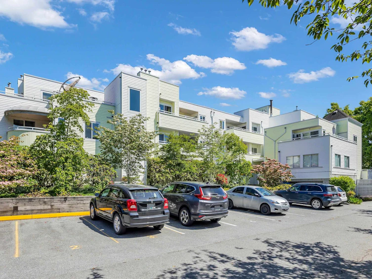 15-5661 Ladner Trunk Road, Delta, BC, V4K 1X3