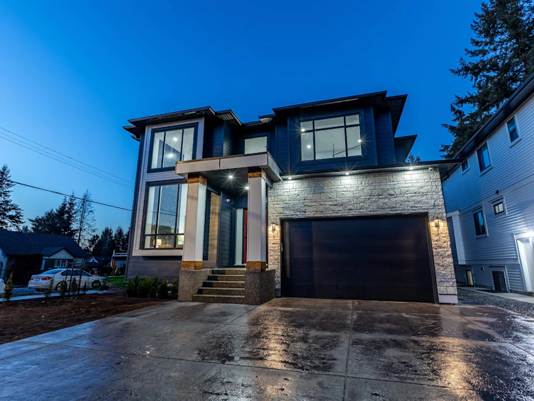 33971 Walnut Avenue, Abbotsford, BC, V2S 3Z1 - 4