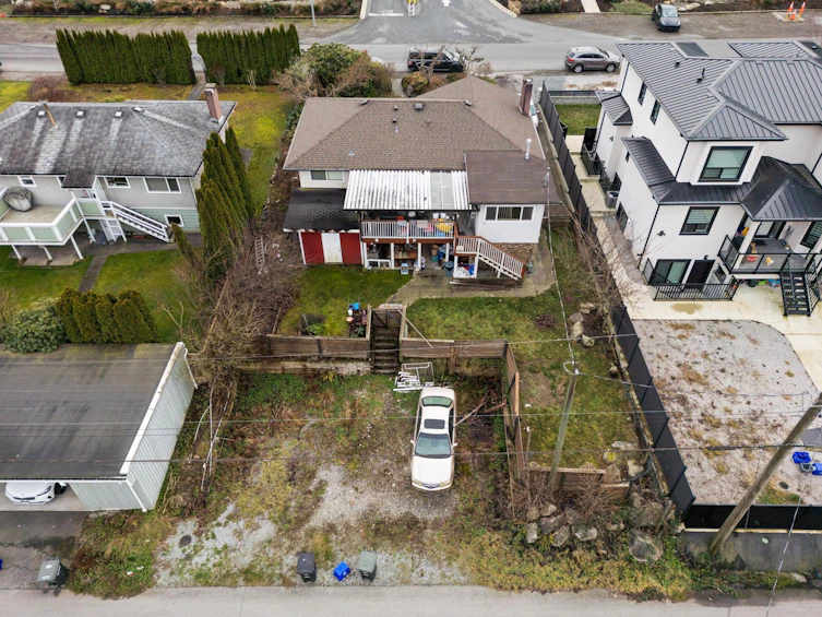 5745 Laurel Street, Burnaby, BC, V5G 1N4 - 7