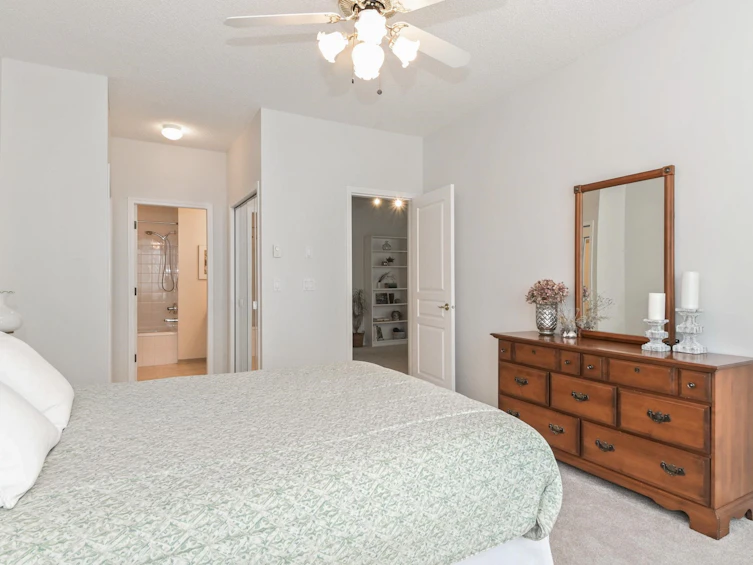 207-1745 Martin Drive, Surrey, BC, V4A 9T5 - 11