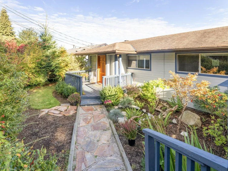 510 Abbs Road, Gibsons, BC, V0N 1V8 - 12