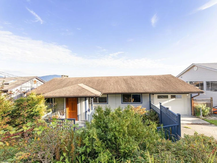 510 Abbs Road, Gibsons, BC, V0N 1V8 - 31