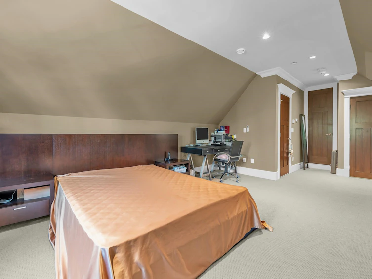 7216 Angus Drive, Vancouver, BC, V6P 5J7 - 17