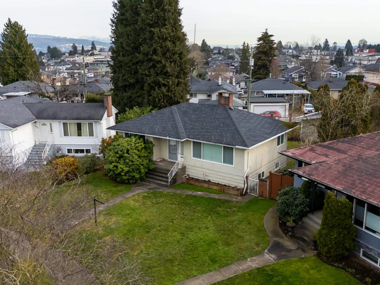 3692 E 24 Avenue, Vancouver, BC, V5R 1H1 - 7