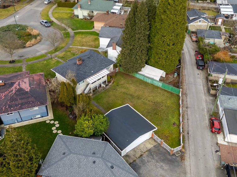 3692 E 24 Avenue, Vancouver, BC, V5R 1H1 - 10