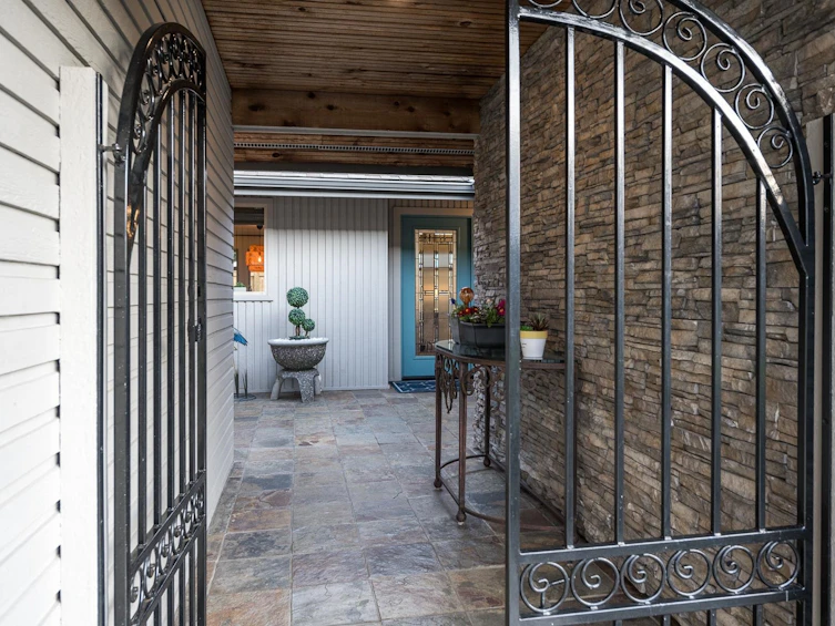 5494 Candlewyck Wynd, Delta, BC, V4M 3T6 - 3