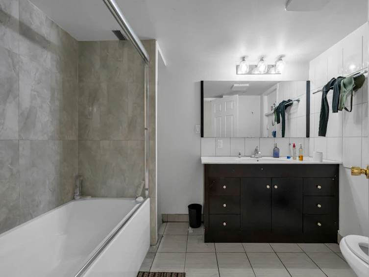 13102 103 Avenue, Surrey, BC, V3T 1R5 - 4