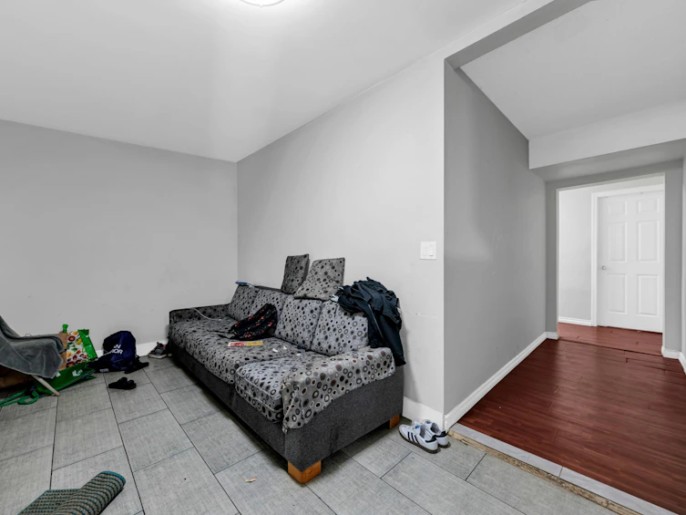13102 103 Avenue, Surrey, BC, V3T 1R5 - 15