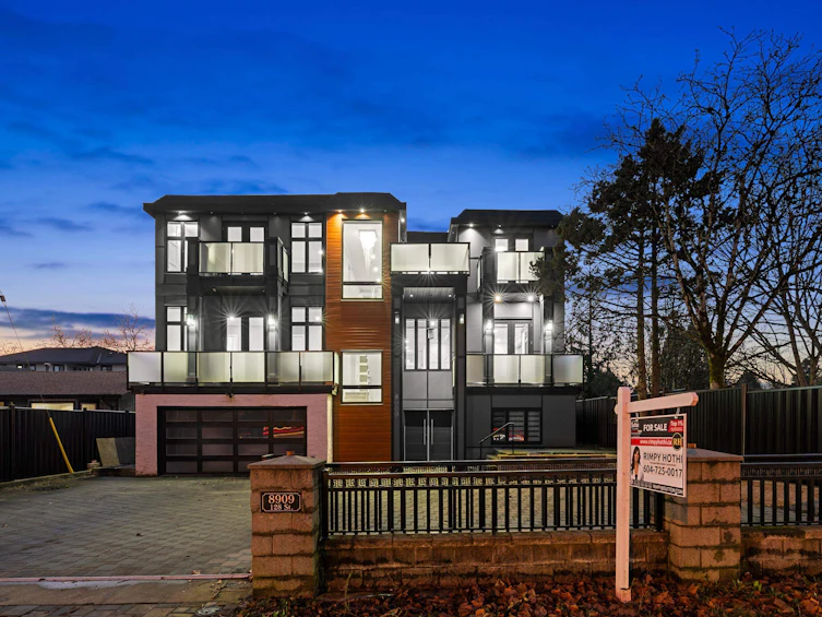 8909 128 Street, Surrey, BC, V3V 5M6 - 40