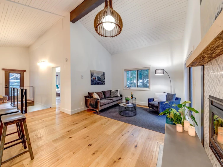3273 Arbutus Drive, Whistler, BC, V8E 0B8 - 9