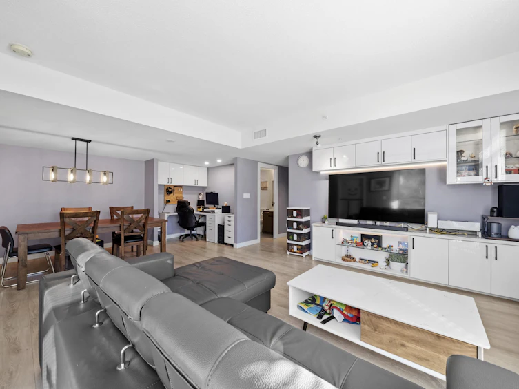 203-8333 Anderson Road, Richmond, BC, V6Y 0E2 - 2