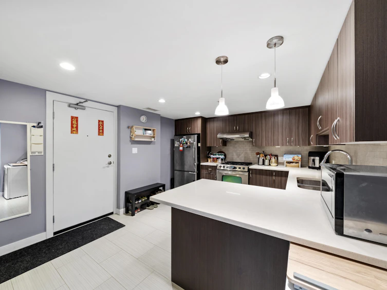 203-8333 Anderson Road, Richmond, BC, V6Y 0E2 - 5