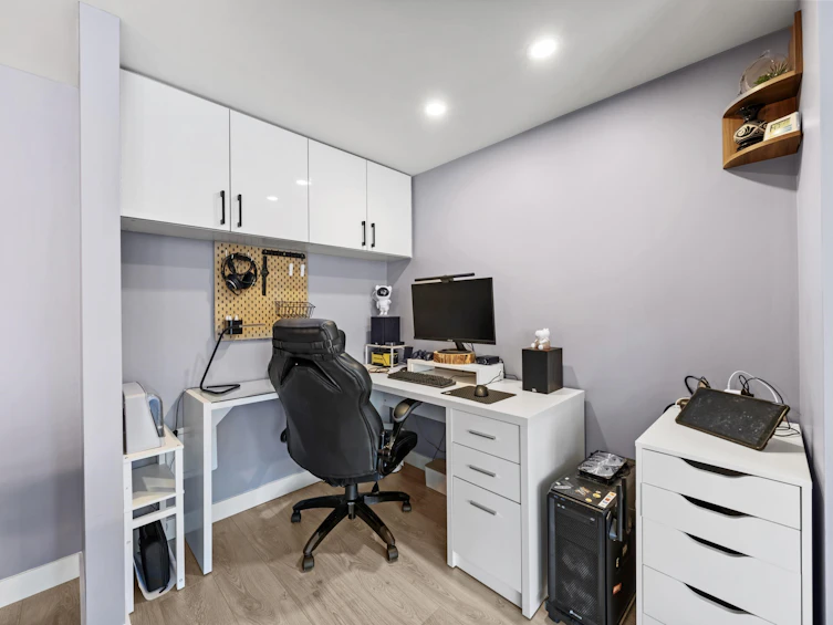 203-8333 Anderson Road, Richmond, BC, V6Y 0E2 - 8
