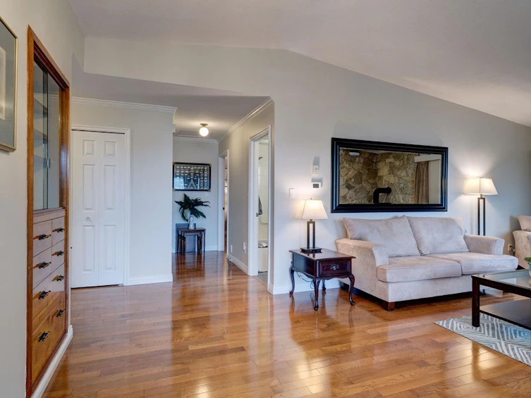 5446 Wakefield Road, Sechelt, BC, V7Z 0T1 - 9