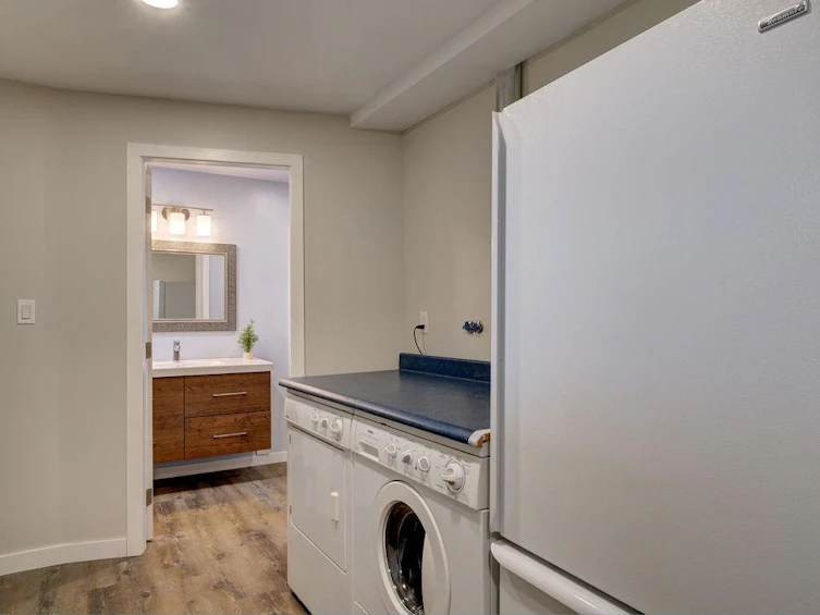 5446 Wakefield Road, Sechelt, BC, V7Z 0T1 - 29
