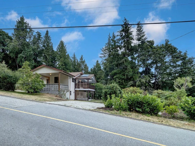 5446 Wakefield Road, Sechelt, BC, V7Z 0T1 - 37