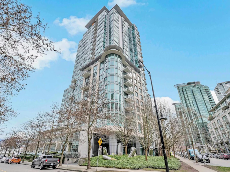 1804-590 Nicola Street, Vancouver, BC, V6G 3J8