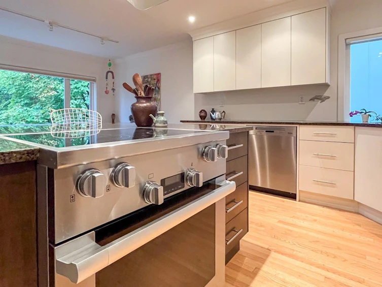 201-1972 Robson Street, Vancouver, BC, V6G 1E8 - 15