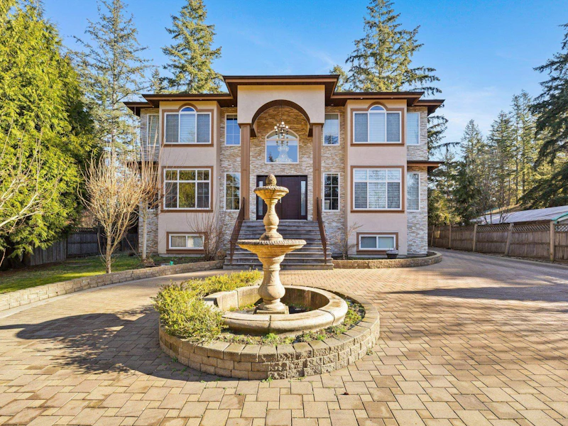 2504 140th Street, Surrey BC V4P 2C6