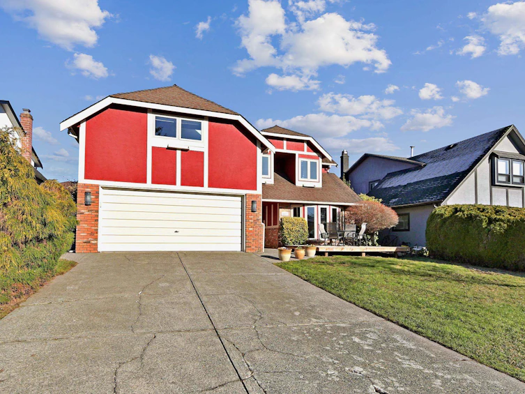 5501 Summer Way, Delta, BC, V4M 3Y4 - 2