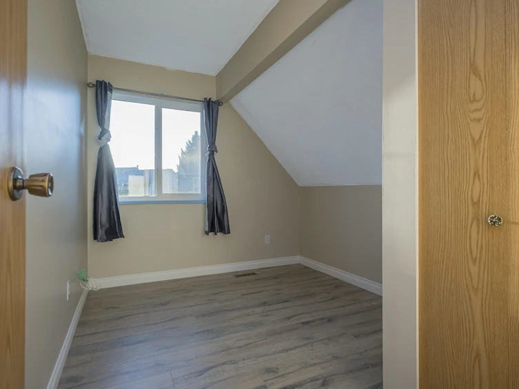 2143 Winston Court, Langley, BC, V2Y 1H5 - 24