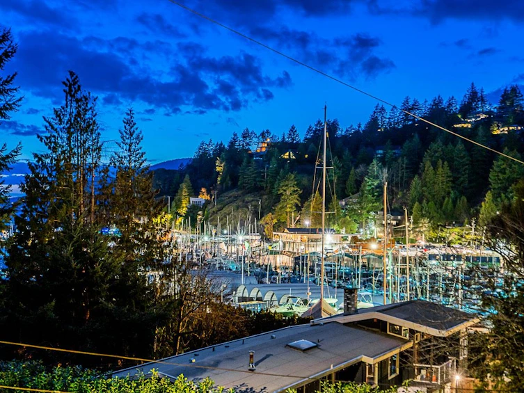 5747 Telegraph Trail, West Vancouver, BC, V7W 1R3 - 37
